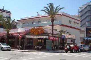 Casablanca Apts Only Adults Szálloda Calella